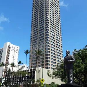 Курортный комплекс Express Waikiki By Ihg